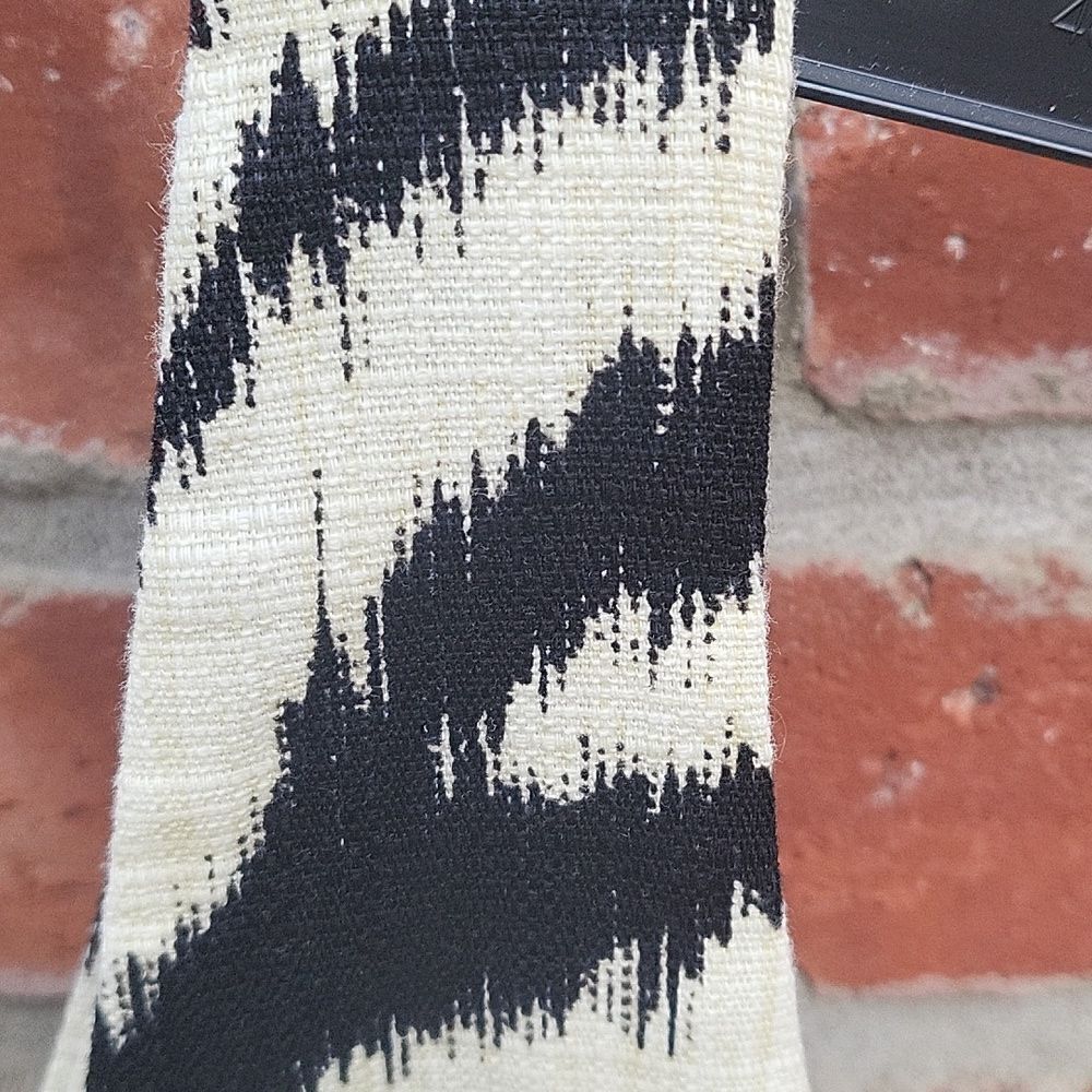 MK cream black and white dress - Picture 6 of 7